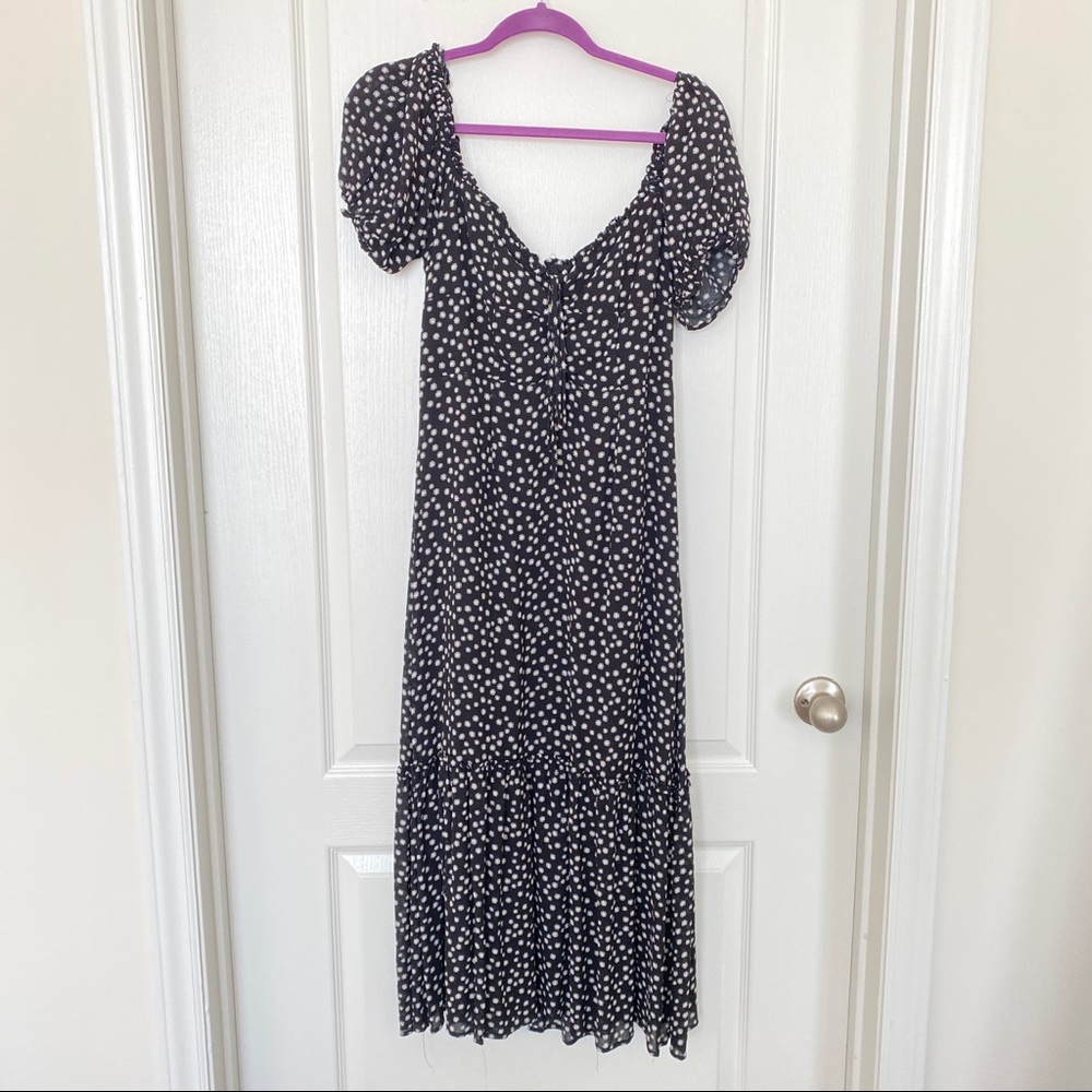 Black with White Flowers midi Dress